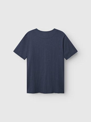 Navy;16