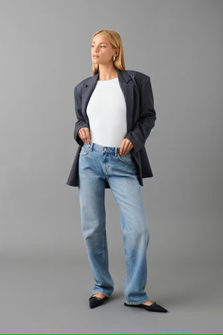 Tinted blue (5621);1
