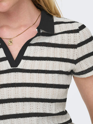 177922001 Cloud Dancer/Black;4