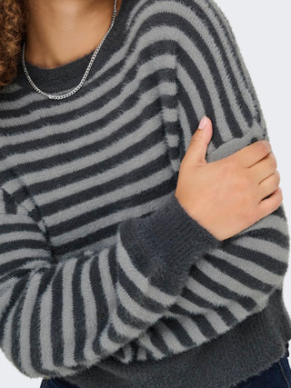 209350007 Blackened Pearl/W. Ultima;13