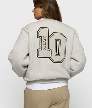 white grey melee 4024;2