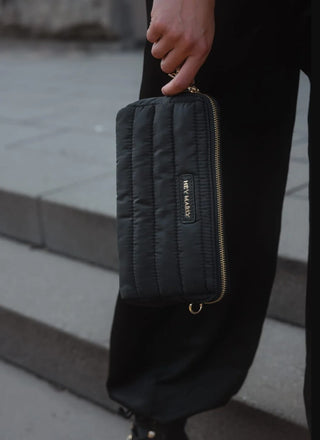 Black;2