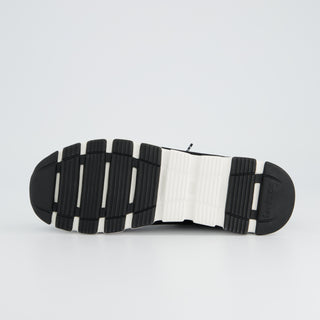 057 BLACK;18