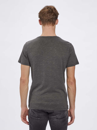 9999 Black;14