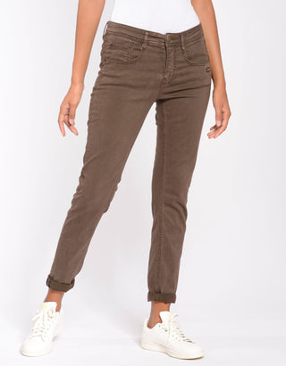 6823 dark chocolate old;11