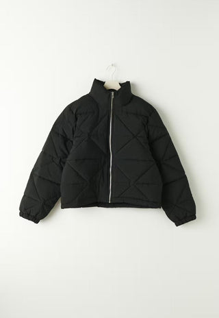 Black (9000);4