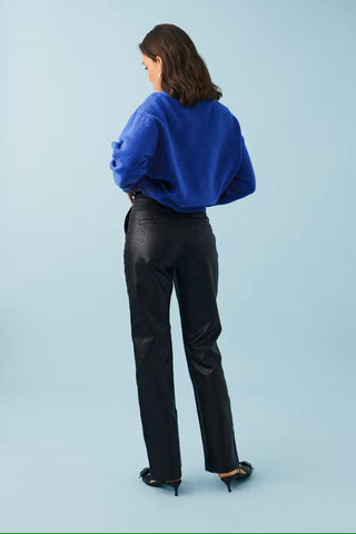 Black (9000);3