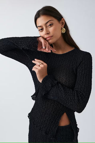 9000 Black (9000);1