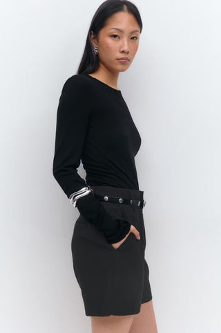 Black;4