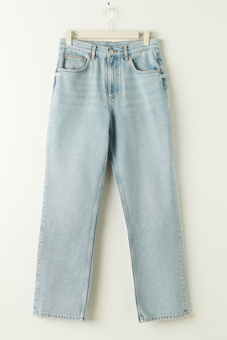 Pale Blue (5973);4
