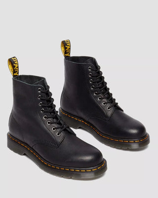 Black;2