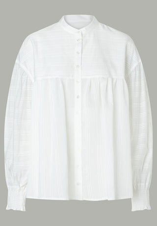 0010 white;1