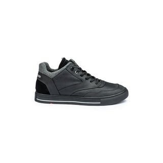 0 0 - BLACK;3