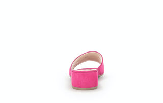 pink;3
