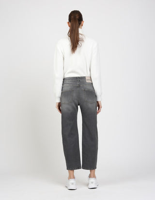 7151 worn midgrey;5