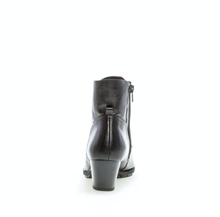schwarz (Micro);9