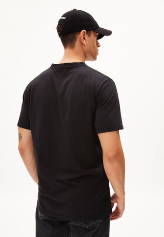 105 black;9