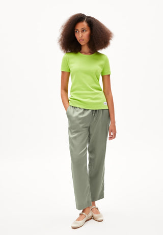 2677 super lime;14