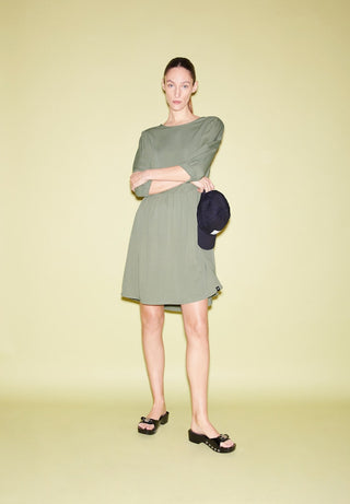 2673 grey green;18