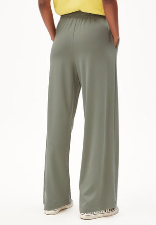 2673 grey green;9