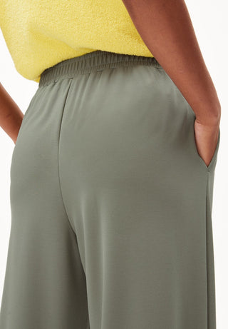 2673 grey green;10