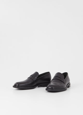 BLACK;1