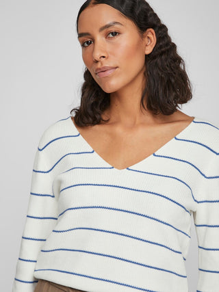 217891002 White Alyssum/FEDERAL BLU;17