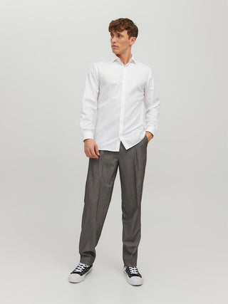 178074001 White/SLIM FIT;32