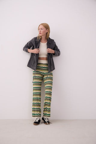 300037 Capulet Olive;3