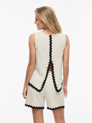 177853001 Birch/Black beauty;5