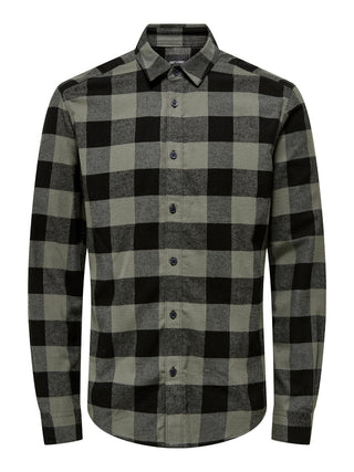 262142 Castor Gray;2