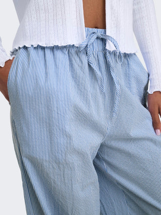177922002 Cloud Dancer/BLUE STRIPES;4