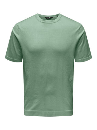 264441 Hedge Green;1