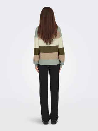 246415023 Hedge Green/W. Toasted Co;40
