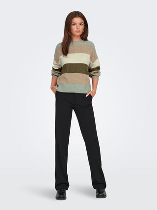 246415023 Hedge Green/W. Toasted Co;41