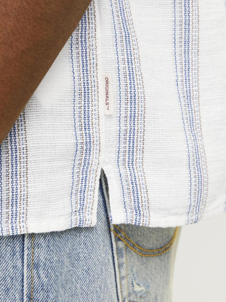 177642 Cloud Dancer;3