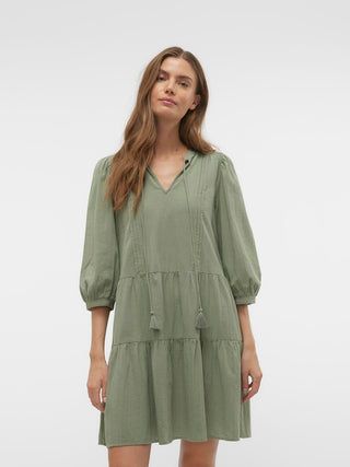 235915 Hedge Green;2