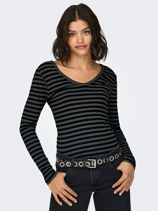 177911002 Black/Magnet;7