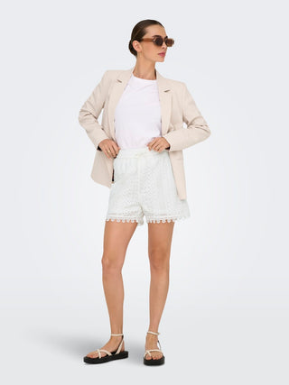 Only / Damen-Short / ONLHELENA STRING LACE SHORTS WVN