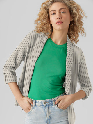 271875004 Silver Lining/Anja Obsidi;15