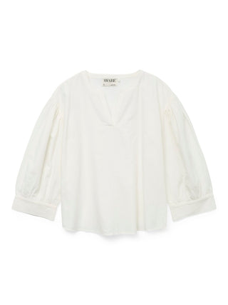 175598 Snow White;2