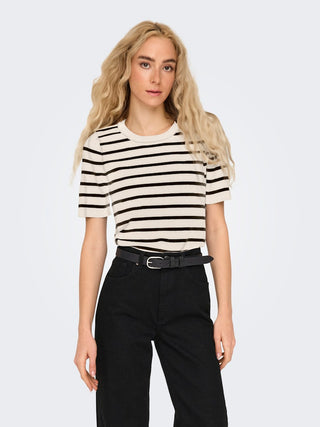 177922002 Cloud Dancer/BLACK;3