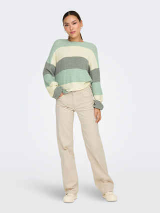 239775031 Silt Green/W. Whitecap Gr;26