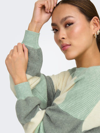 239775031 Silt Green/W. Whitecap Gr;29