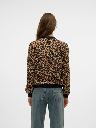 202611021 Tigers Eye/Verena Leo;4