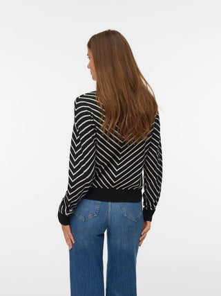 177868002 Black/W. BIRCH;4