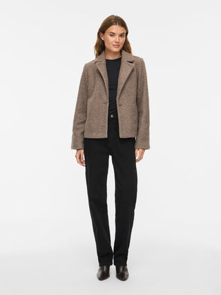 VILA GmbH / Damen-Jacke / VIRAZZI L/S BOUCLE JACKET/TES