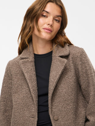 VILA GmbH / Damen-Jacke / VIRAZZI L/S BOUCLE JACKET/TES