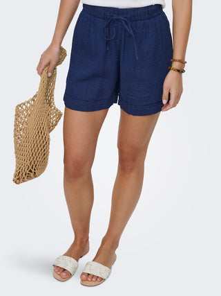 Bestseller / Damen-Short / ONLLEONI SEERSUCKER PULL UP SHORTS