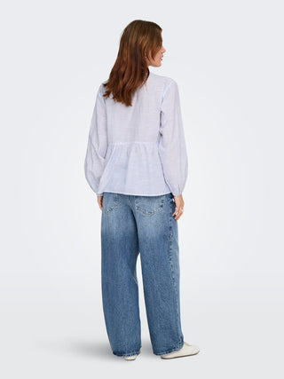 Bestseller / Damen-Bluse / ONLNORA L/S V-NECK SHIRT NOOS WVN